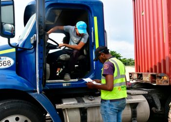 Intrant extiende prohibición de circulación en la carretera Samaná-Las Galeras desde el 26 de diciembre