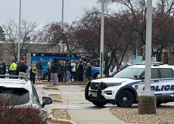 Una adolescente de 15 años fue identificada como la autora del tiroteo en escuela de Wisconsin