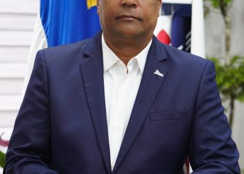 Víctor D’Aza afirma que tienen vertederos controlados en varias provincias del país