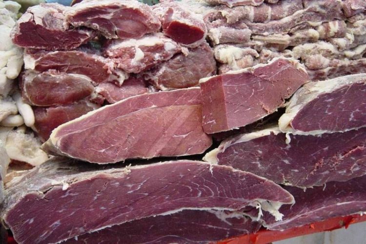 Red vendía carne de caballo y asno a colegios y cárceles en Colombia
