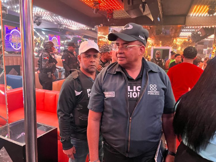 Proedemaren incauta bocinas en Nagua durante el operativo “Garantía de Paz en Navidad”