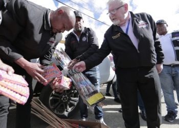 Interior y Policía incauta fuegos artificiales y arresta hombre en Constanza