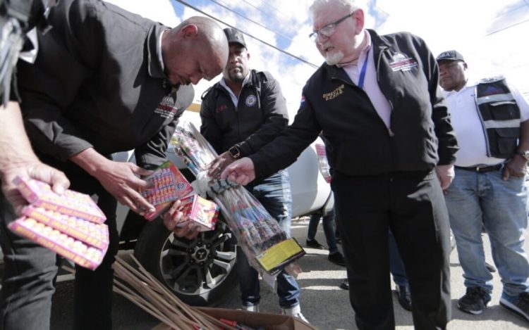 Interior y Policía incauta fuegos artificiales y arresta hombre en Constanza