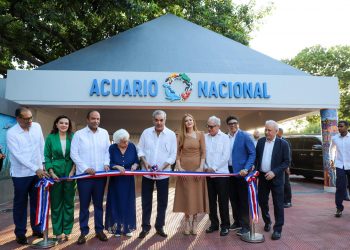 Abinader inaugura primera etapa del remozamiento del Acuario Nacional