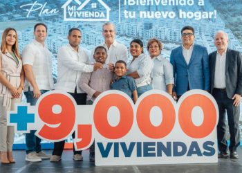 Abinader entrega 266 apartamentos y supera las 9,000 viviendas del Plan Mi Vivienda