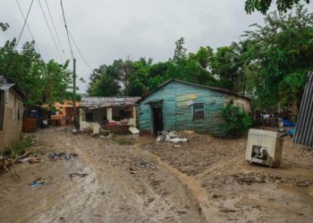 Abinader irá a Puerto Plata este martes para dar asistencia a los afectados por las lluvias