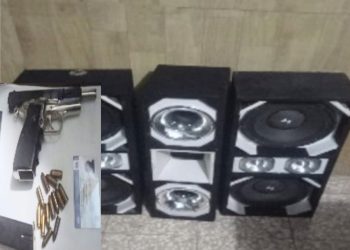 Policía ocupa arma de fuego y bocinas por contaminación sónica en Barahona