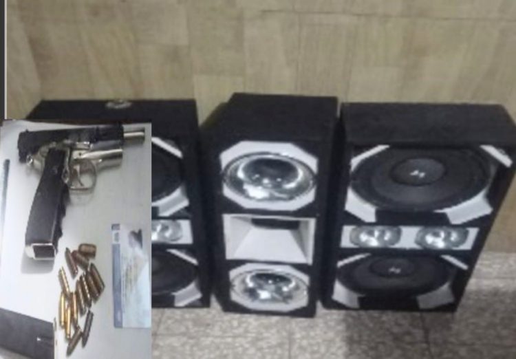 Policía ocupa arma de fuego y bocinas por contaminación sónica en Barahona