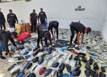 Policía desmantela un almacén de piezas de vehículos robadas en Villa María