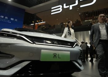 Brasil investiga a BYD por tráfico humano en sus fábricas