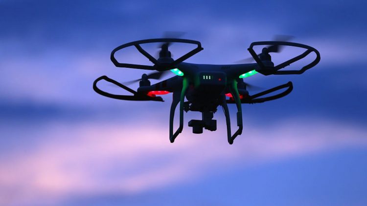 Tragedia en espectáculo de drones en Orlando: un niño resulta herido