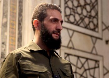 Líder sirio pide a EE. UU. levantar sanciones para reconstrucción