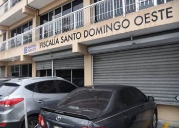 Dictan apertura a juicio contra hombre acusado de abusar a su hija de cuatro años