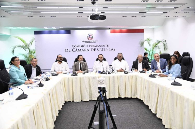 Diputados concluyen entrevistas a los aspirantes para la Cámara de Cuentas