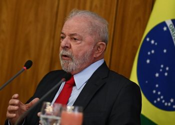 Lula abandona cuidados intensivos tras cirugía intracraneal