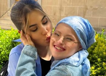 Fallece la influencer Paula Cisneros a los 16 años tras una valiente lucha contra el cáncer