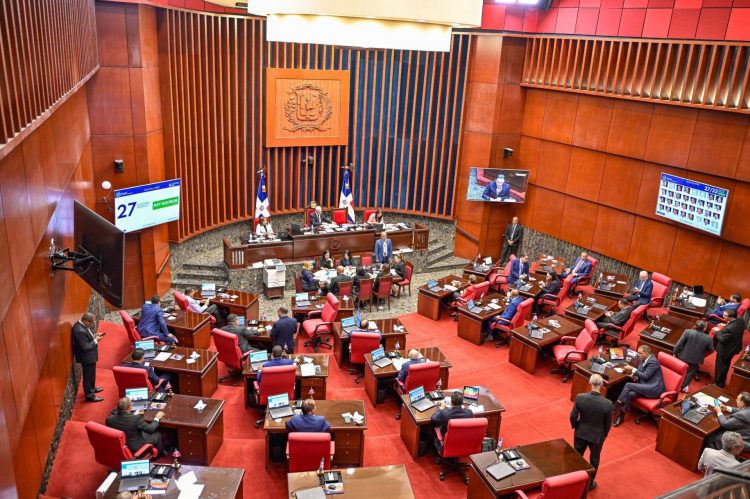 Senado convierte en ley el Presupuesto del Estado para 2025 por un billón 681,728.1 millones