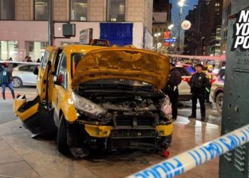 Un taxi atropella al menos a seis peatones en Nueva York el día de Navidad