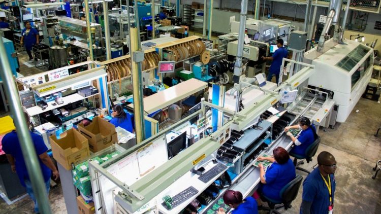 Aprueban instalación de 11 nuevas empresas y un parque industrial de zonas francas