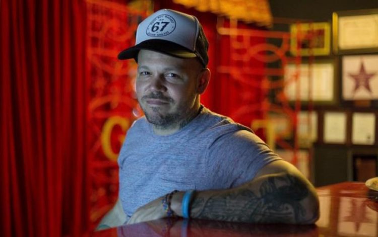 Residente se solidariza con dominicanos detenidos en Puerto Rico