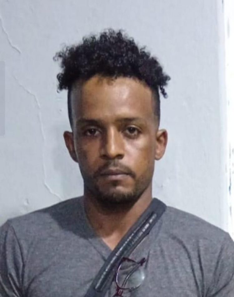 Profesor arrestado en Higüey por supuesto aborto de estudiante de 16 años