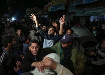 Bombardeos israelíes empañan la tregua en Gaza