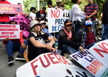 Protesta de más de cinco horas en Cotuí contra Barrick Gold