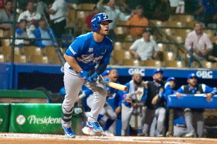 Tigres del Licey derrotan a los Leones del Escogido y empatan la serie final