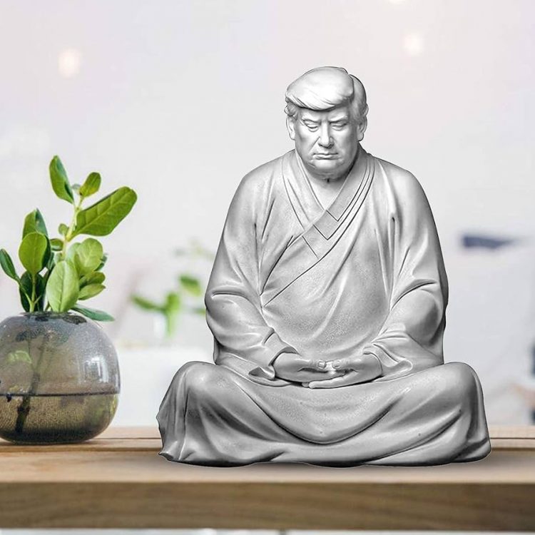 Estatuas de Donald Trump al estilo Buda causan furor en China