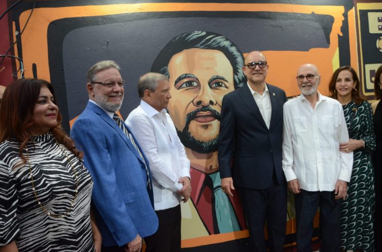 Alcaldía de Santiago reconoce a José Guillermo Sued como “Hijo Distinguido” del municipio