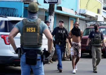 EEUU detiene a migrantes dominicanos en redada en Puerto Rico