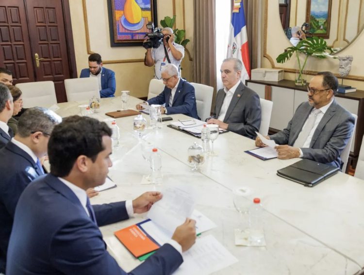 Aprueban reglamento para elegir nuevo procurador y adjuntos