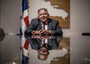 Juan Bolívar Díaz asume nuevo cargo como embajador de RD en México