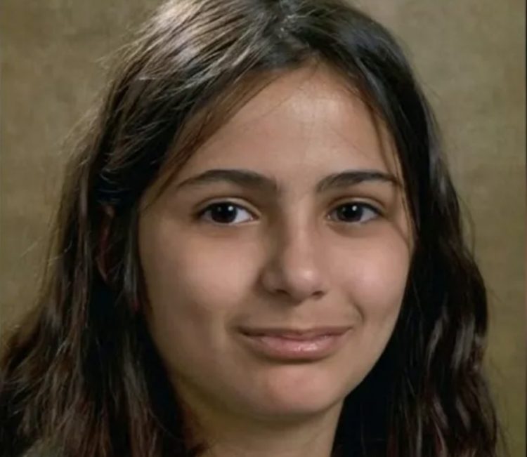 Mujer juzgada es en Francia por matar de hambre a su hija