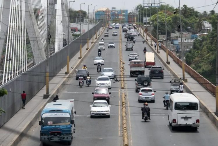 Cierran nuevamente esta noche el puente de la 17
