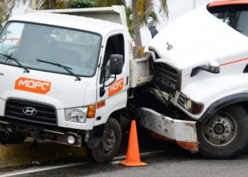 Al menos 10 heridos en accidente de tránsito en la Autopista 30 de Mayo