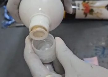 DNCD frustra envío de cocaína líquida camuflada en productos de belleza