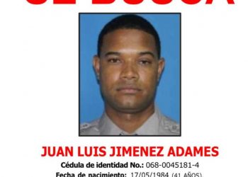 Activan búsqueda de teniente acusado de matar a su pareja y a su suegra en La Vega