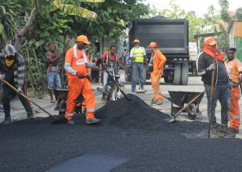Obras Públicas ampliará jornada de bacheo en autopistas y carreteras de Santo Domingo