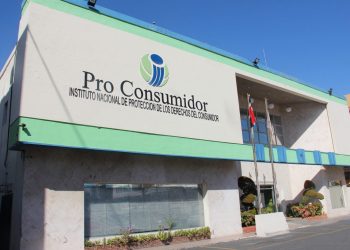 Cerrarán comercios en Boca Chica que no cumplieron con medida de colocar precios visibles