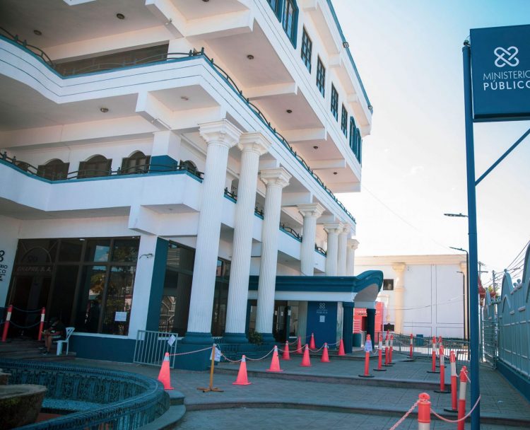 Hombre recibe prisión preventiva por homicidio a puñaladas