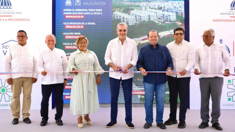 Presidente Abinader inaugura varias obras en Ciudad Juan Bosch