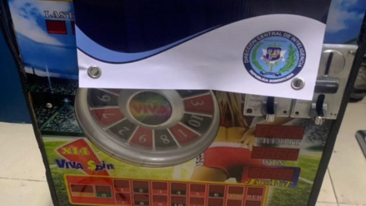 Decomisan drogas y máquinas ilegales en Villa Hermosa