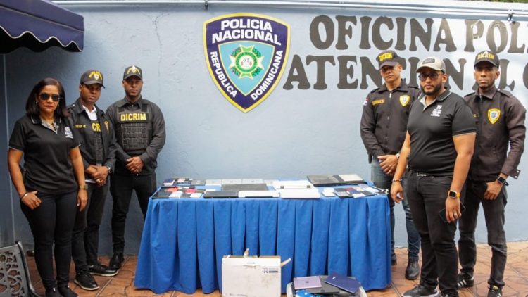 Policía Nacional recupera 79 celulares y 14 tabletas durante operativo en Villa Mella