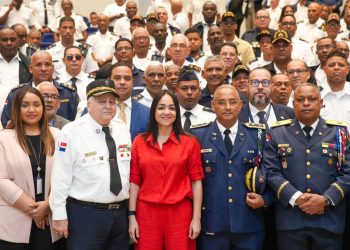 Interior y Policía impulsa dignificación de los cuerpos de bomberos en el país