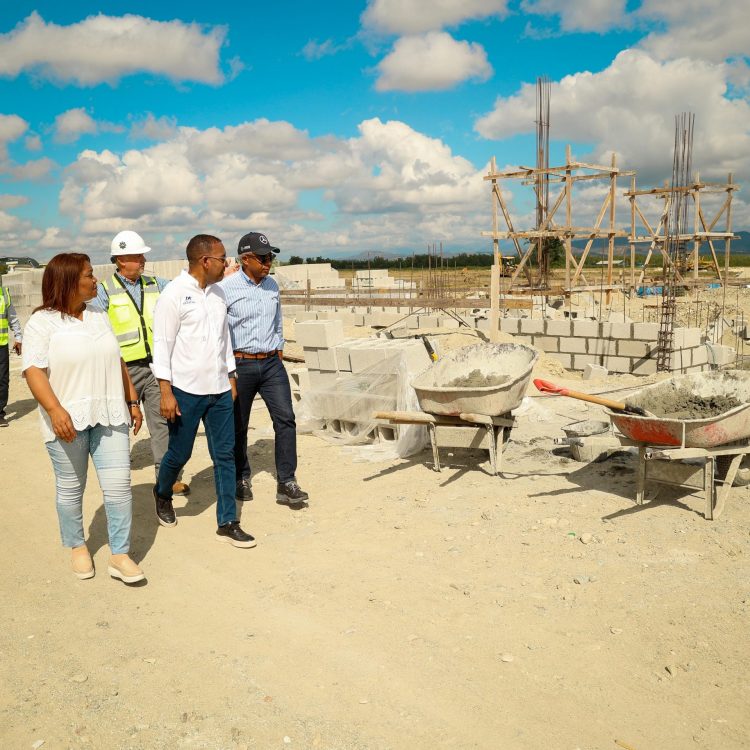 Aeropuerto doméstico de San Juan avanza aceleradamente