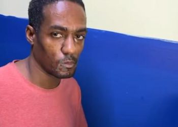 Investigan a hombre por presunta violación de sus tres hijas