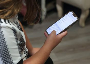 Francia exige desde este sábado pruebas de mayoría de edad para acceder a sitios pornográficos