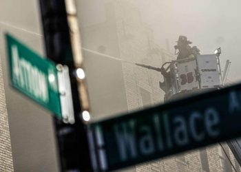 Siete heridos en incendio en bloque de viviendas del Bronx