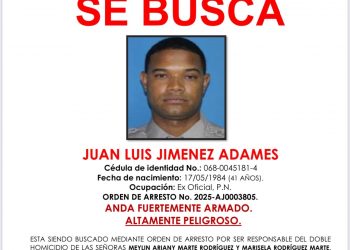 Ofrecen recompensa de RD$300 mil por información sobre teniente que mató a su pareja y a su suegra en La Vega